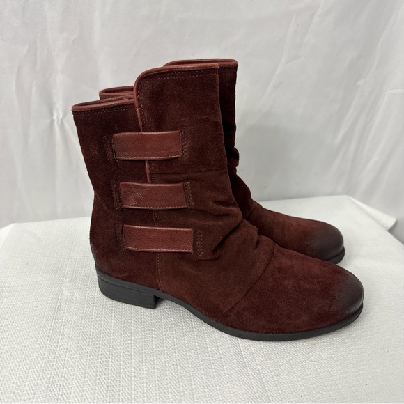Miz Mooz Leather Ankle Boots Triple Strap Shawn Merlot Red - Picture 1 of 12